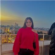 Profesora joven con experiencia en clases particulares, con ganas de enseñar y en proceso en la universidad para magisterio